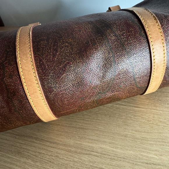 Vintage Etro Milano barrel handbag - Picture 5 of 15